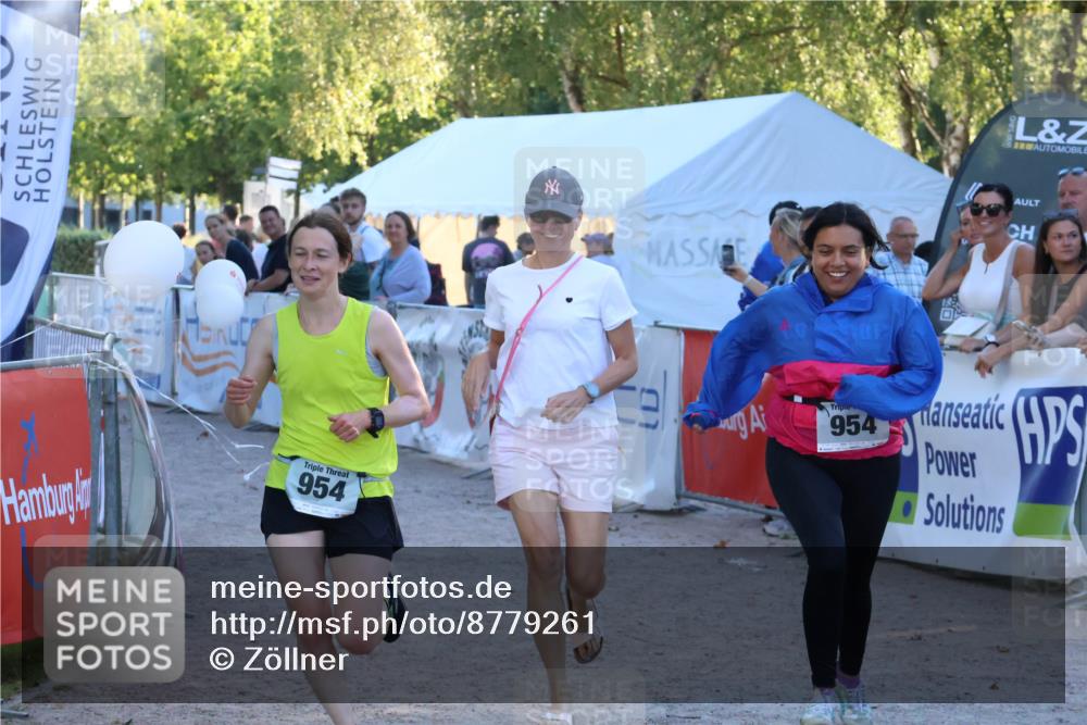 07.09.2025 - 19. Norderstedt Triathlon Zöllner http://msf.ph/oto/8779261 07.09.2025 17:29:54 Ziel 954 meine-sportfotos.de