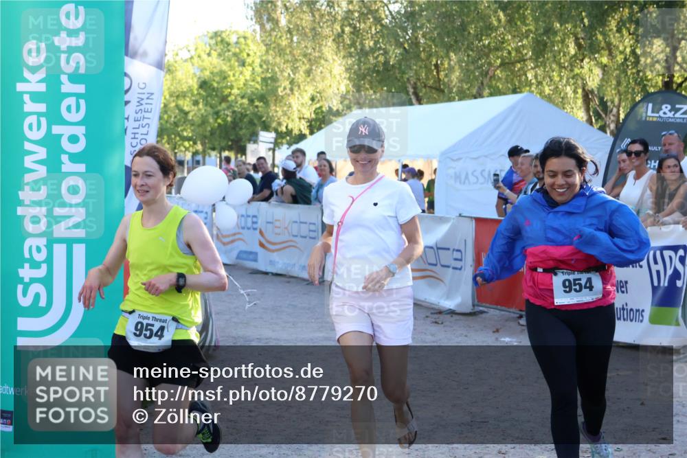 07.09.2025 - 19. Norderstedt Triathlon Zöllner http://msf.ph/oto/8779270 07.09.2025 17:29:54 Ziel 954 meine-sportfotos.de