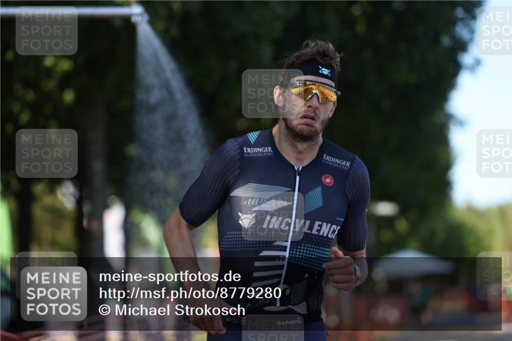 07.09.2025 - 19. Norderstedt Triathlon Michael Strokosch http://msf.ph/oto/8779280 07.09.2025 15:57:14 Laufen 1433 meine-sportfotos.de