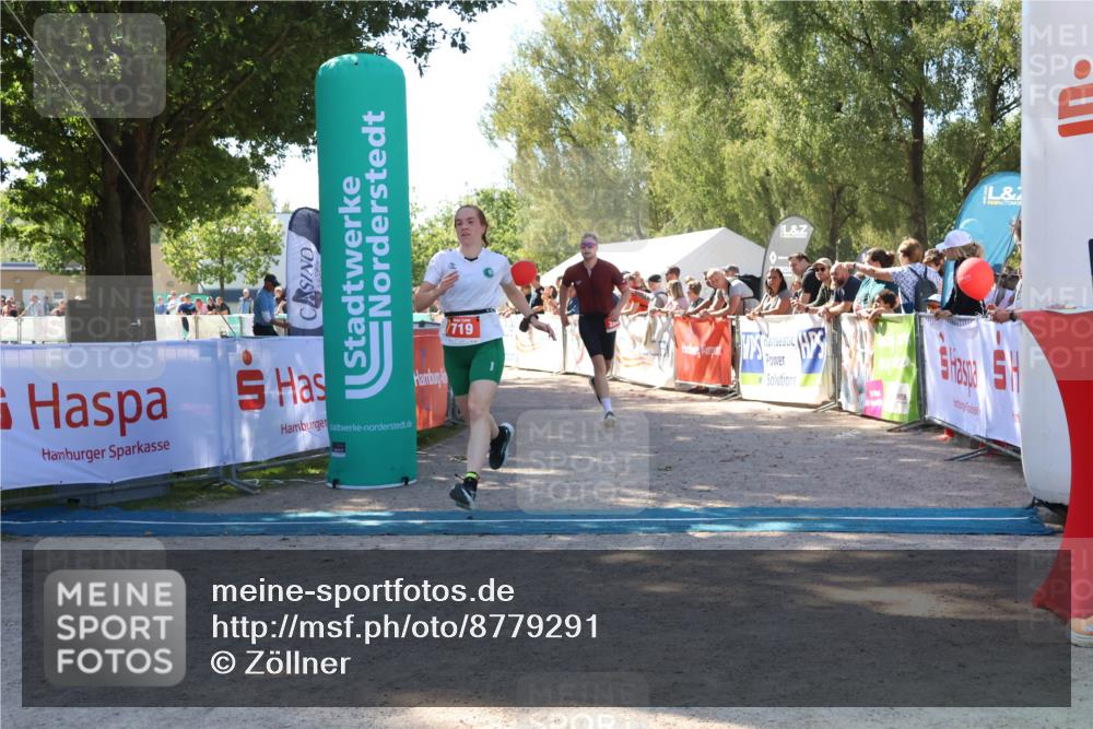 07.09.2025 - 19. Norderstedt Triathlon Zöllner http://msf.ph/oto/8779291 07.09.2025 12:37:40 Ziel 253, 280, 719, 861, 1244 meine-sportfotos.de