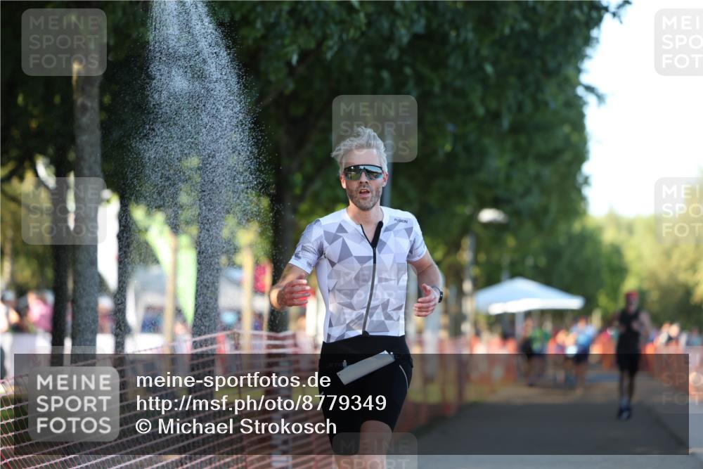 07.09.2025 - 19. Norderstedt Triathlon Michael Strokosch http://msf.ph/oto/8779349 07.09.2025 17:01:27 Laufen  meine-sportfotos.de