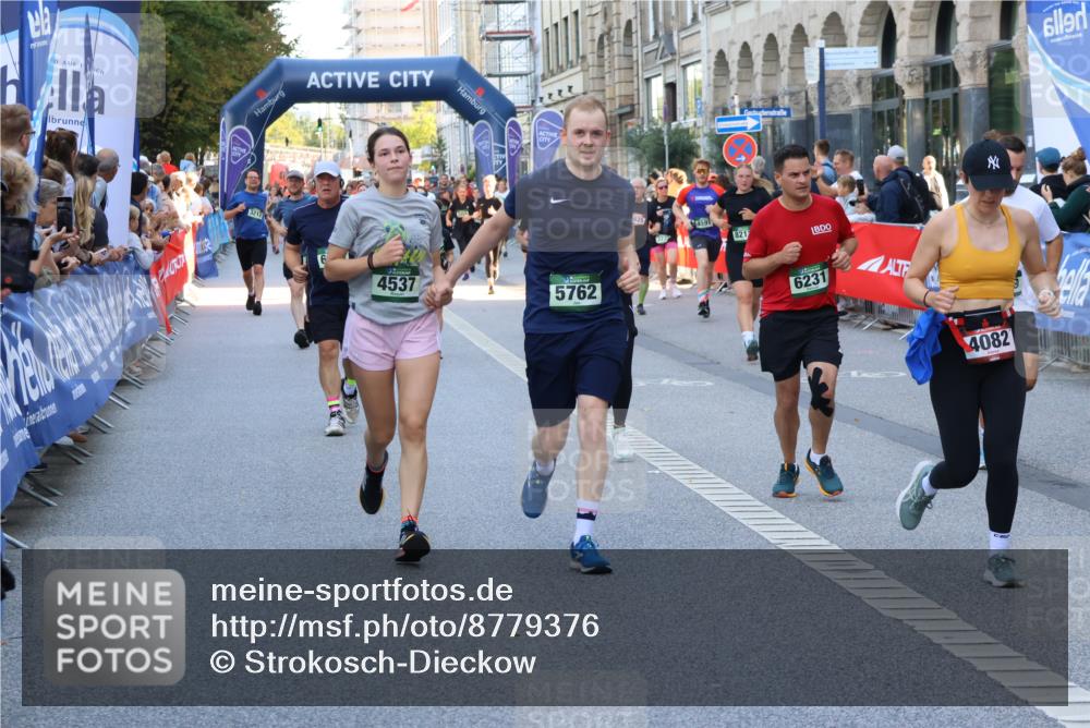 07.09.2025 - BARMER Alsterlauf Strokosch-Dieckow http://msf.ph/oto/8779376 07.09.2025 10:06:27 Ziel 2244, 2668, 2795, 3427, 3655, 3691, 3729, 3730, 3739, 3804, 3940, 4064, 4089, 4090, 4502, 4711, 4854, 4934, 5198, 5200, 5333, 5510, 5646, 5801, 5833, 6039, 6342, 8304, 8348 meine-sportfotos.de