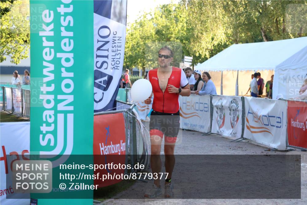 07.09.2025 - 19. Norderstedt Triathlon Zöllner http://msf.ph/oto/8779377 07.09.2025 17:30:19 Ziel 894, 1444 meine-sportfotos.de