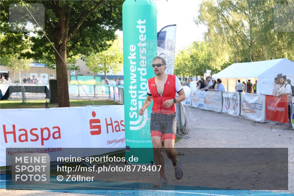 07.09.2025 - 19. Norderstedt Triathlon Zöllner http://msf.ph/oto/8779407 07.09.2025 17:30:21 Ziel 894 meine-sportfotos.de