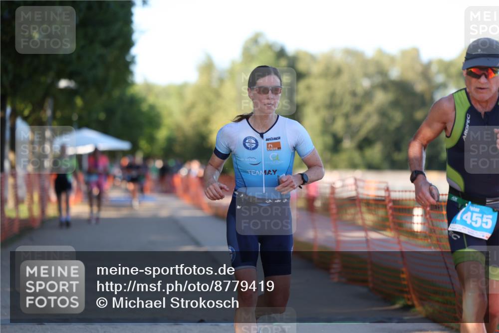 07.09.2025 - 19. Norderstedt Triathlon Michael Strokosch http://msf.ph/oto/8779419 07.09.2025 17:01:44 Laufen 903, 1455 meine-sportfotos.de