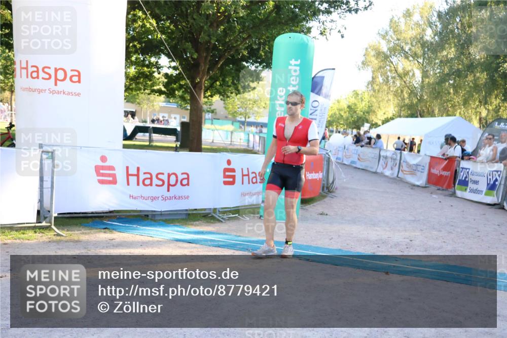 07.09.2025 - 19. Norderstedt Triathlon Zöllner http://msf.ph/oto/8779421 07.09.2025 17:30:21 Ziel 894 meine-sportfotos.de