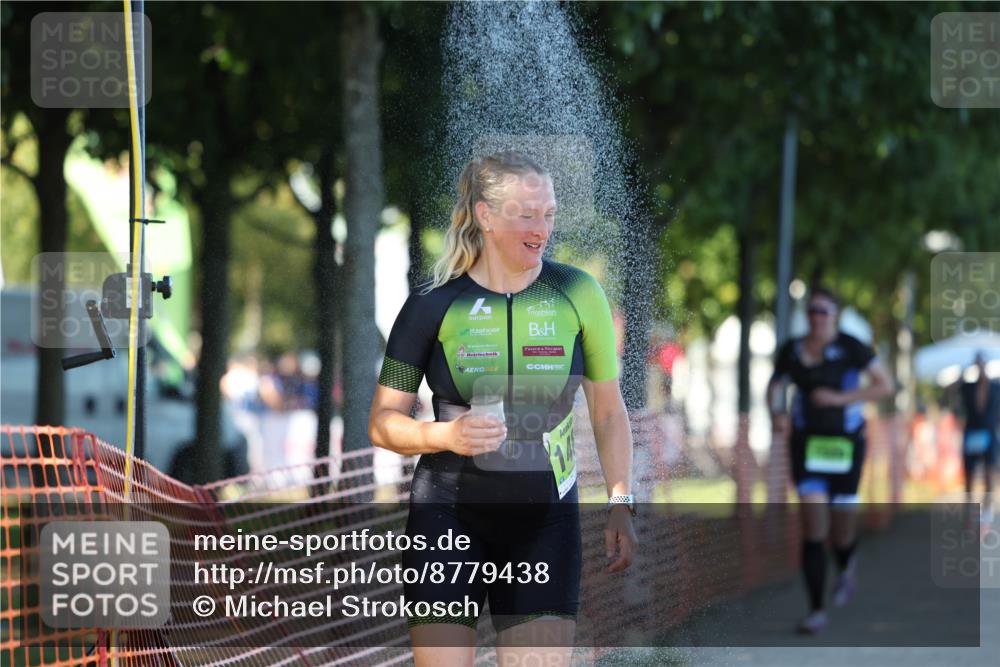 07.09.2025 - 19. Norderstedt Triathlon Michael Strokosch http://msf.ph/oto/8779438 07.09.2025 17:02:05 Laufen 897, 934, 1482 meine-sportfotos.de
