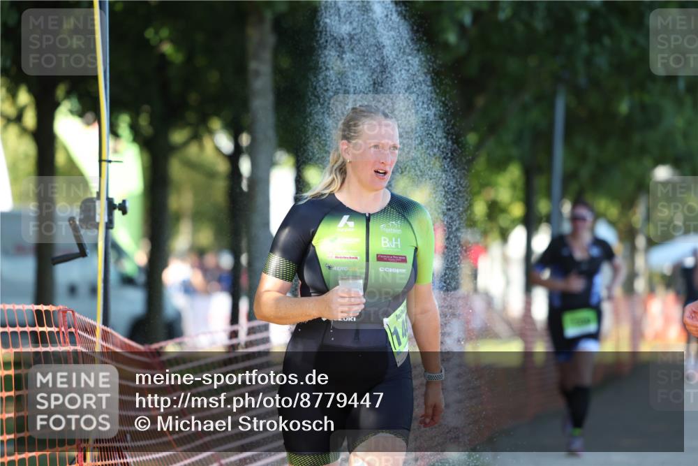 07.09.2025 - 19. Norderstedt Triathlon Michael Strokosch http://msf.ph/oto/8779447 07.09.2025 17:02:05 Laufen 897, 934, 1482 meine-sportfotos.de