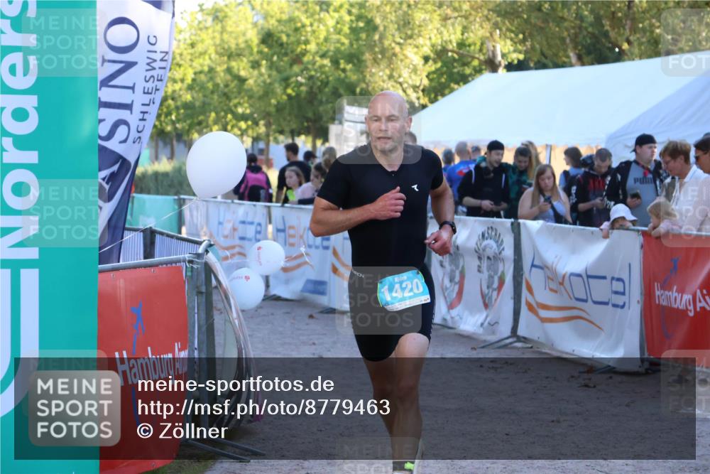 07.09.2025 - 19. Norderstedt Triathlon Zöllner http://msf.ph/oto/8779463 07.09.2025 17:31:14 Ziel 1420 meine-sportfotos.de