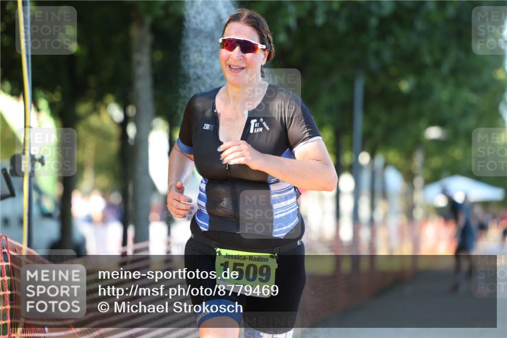 07.09.2025 - 19. Norderstedt Triathlon Michael Strokosch http://msf.ph/oto/8779469 07.09.2025 17:02:09 Laufen 1472 meine-sportfotos.de