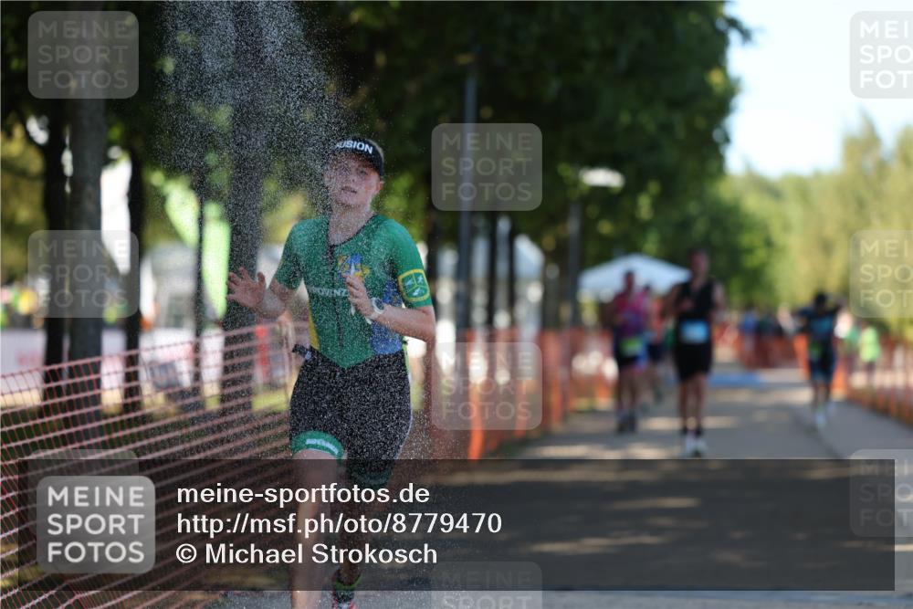 07.09.2025 - 19. Norderstedt Triathlon Michael Strokosch http://msf.ph/oto/8779470 07.09.2025 15:58:49 Laufen 363, 448, 1507 meine-sportfotos.de
