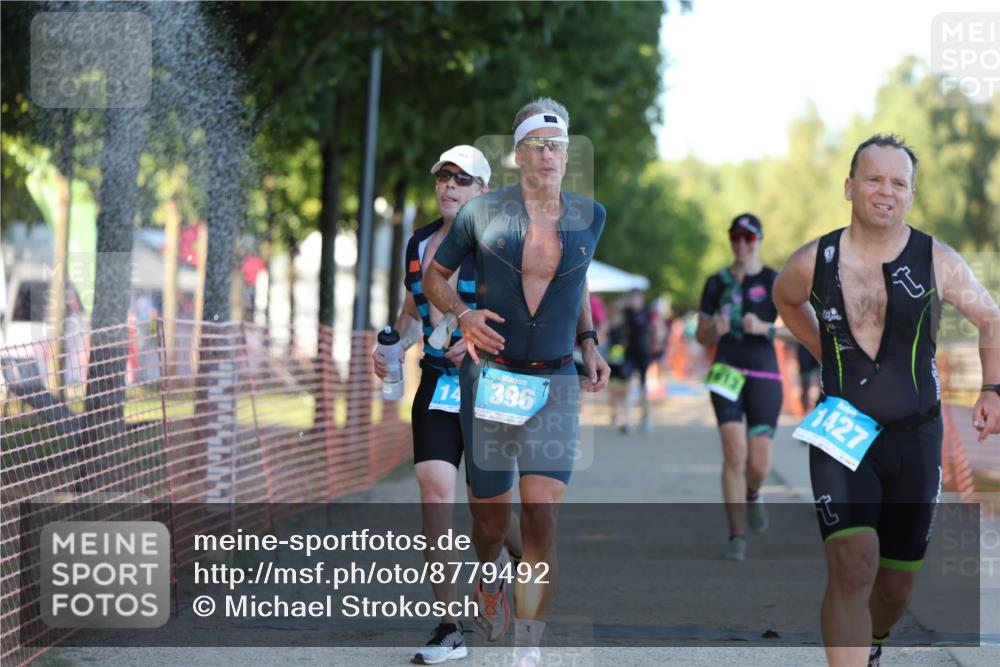 07.09.2025 - 19. Norderstedt Triathlon Michael Strokosch http://msf.ph/oto/8779492 07.09.2025 17:02:19 Laufen 396, 1427, 1444, 1472, 1613 meine-sportfotos.de