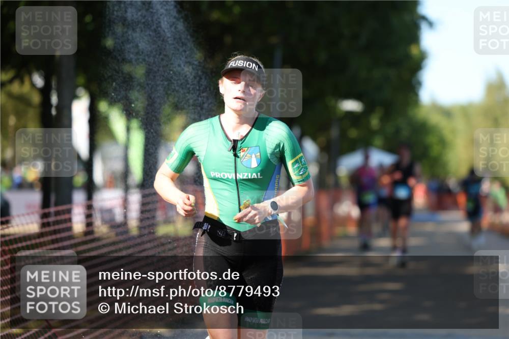 07.09.2025 - 19. Norderstedt Triathlon Michael Strokosch http://msf.ph/oto/8779493 07.09.2025 15:58:50 Laufen 363, 448, 1485, 1507 meine-sportfotos.de