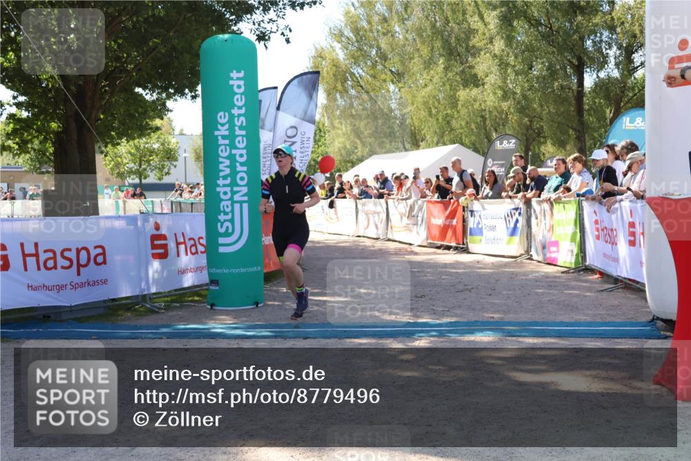 07.09.2025 - 19. Norderstedt Triathlon Zöllner http://msf.ph/oto/8779496 07.09.2025 12:38:47 Ziel 299 meine-sportfotos.de