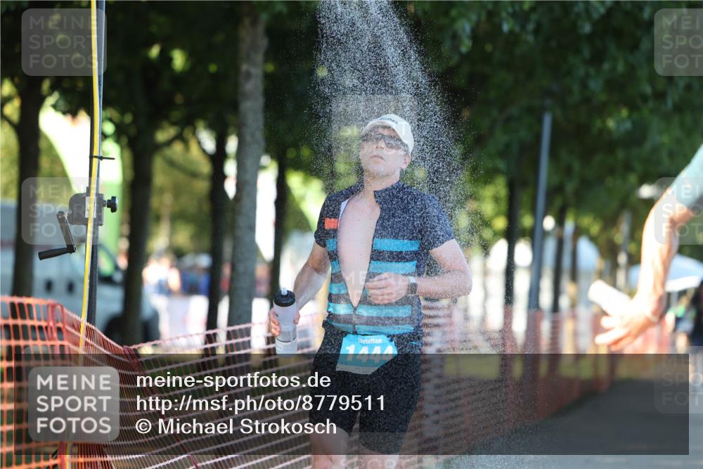 07.09.2025 - 19. Norderstedt Triathlon Michael Strokosch http://msf.ph/oto/8779511 07.09.2025 17:02:20 Laufen 396, 1427, 1444, 1472, 1476, 1613 meine-sportfotos.de