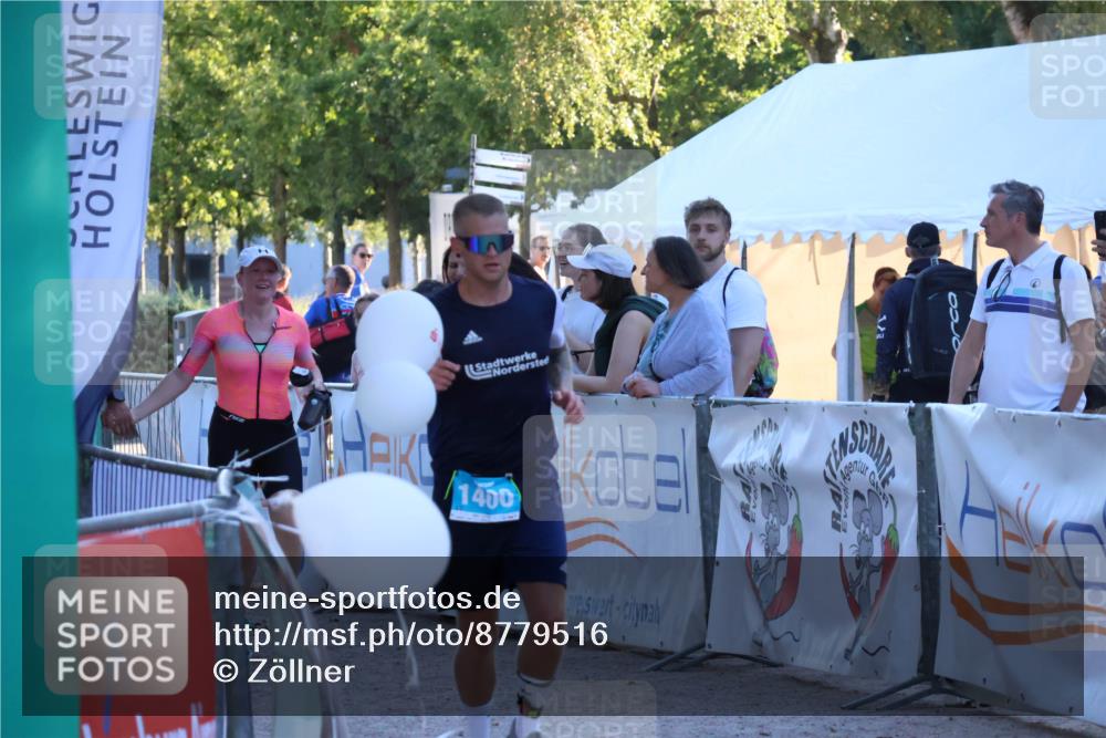 07.09.2025 - 19. Norderstedt Triathlon Zöllner http://msf.ph/oto/8779516 07.09.2025 17:31:54 Ziel 914, 1400, 1442 meine-sportfotos.de