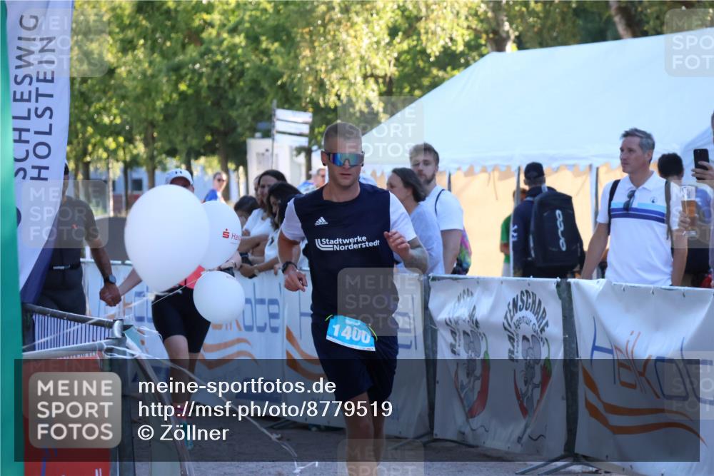 07.09.2025 - 19. Norderstedt Triathlon Zöllner http://msf.ph/oto/8779519 07.09.2025 17:31:54 Ziel 914, 1400, 1442 meine-sportfotos.de
