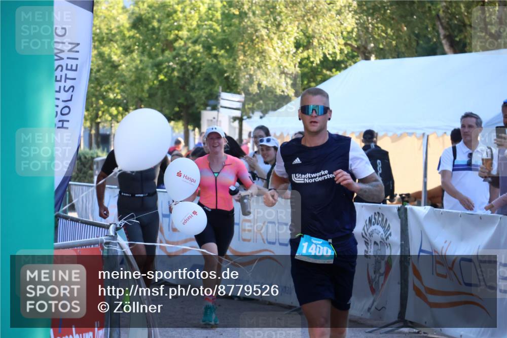 07.09.2025 - 19. Norderstedt Triathlon Zöllner http://msf.ph/oto/8779526 07.09.2025 17:31:55 Ziel 914, 1400, 1442 meine-sportfotos.de
