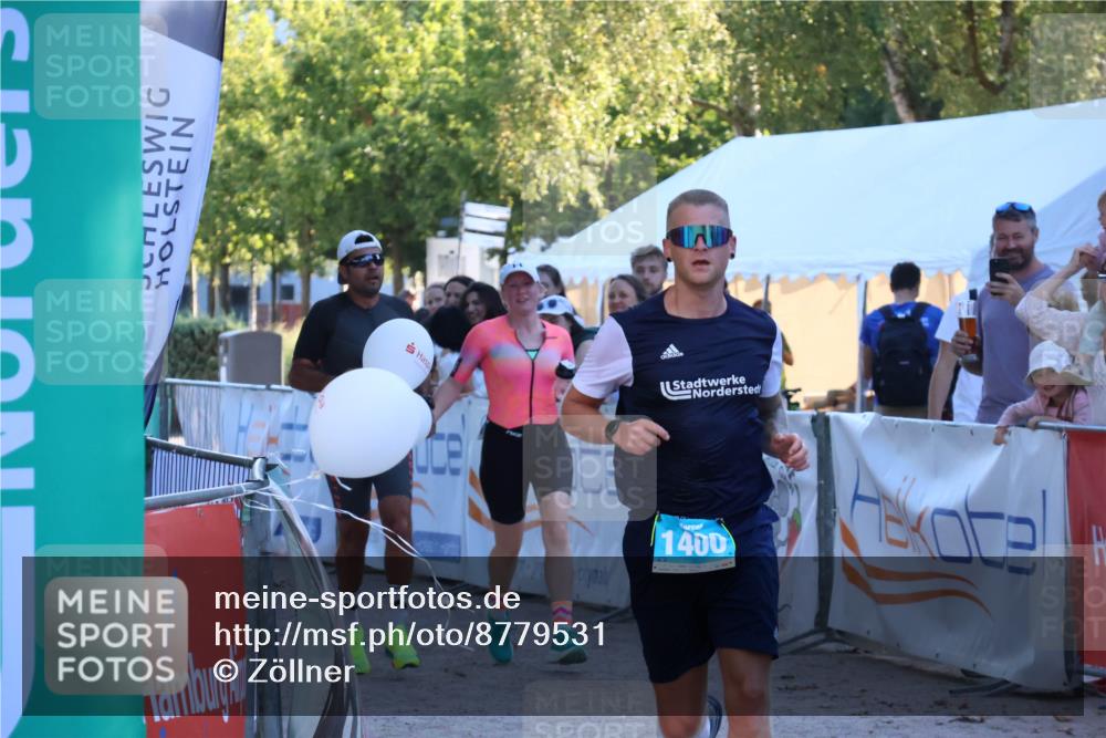 07.09.2025 - 19. Norderstedt Triathlon Zöllner http://msf.ph/oto/8779531 07.09.2025 17:31:55 Ziel 914, 1400, 1442 meine-sportfotos.de