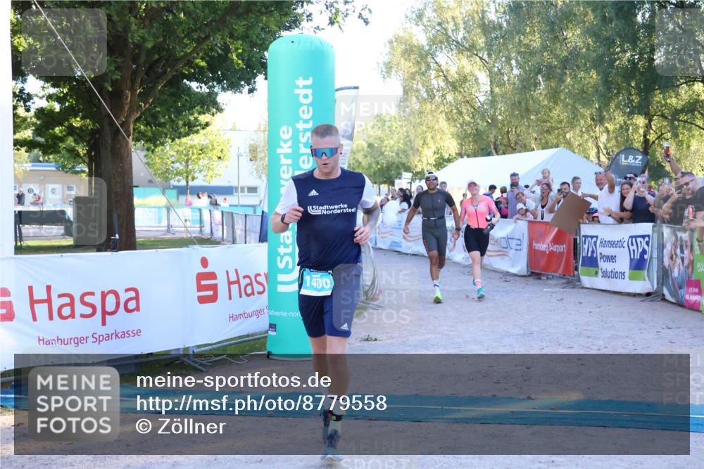 07.09.2025 - 19. Norderstedt Triathlon Zöllner http://msf.ph/oto/8779558 07.09.2025 17:31:57 Ziel 914, 1400, 1442 meine-sportfotos.de