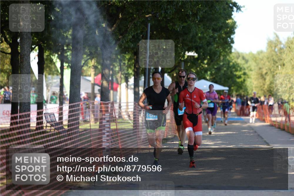 07.09.2025 - 19. Norderstedt Triathlon Michael Strokosch http://msf.ph/oto/8779596 07.09.2025 15:59:25 Laufen 514, 1404, 1422 meine-sportfotos.de
