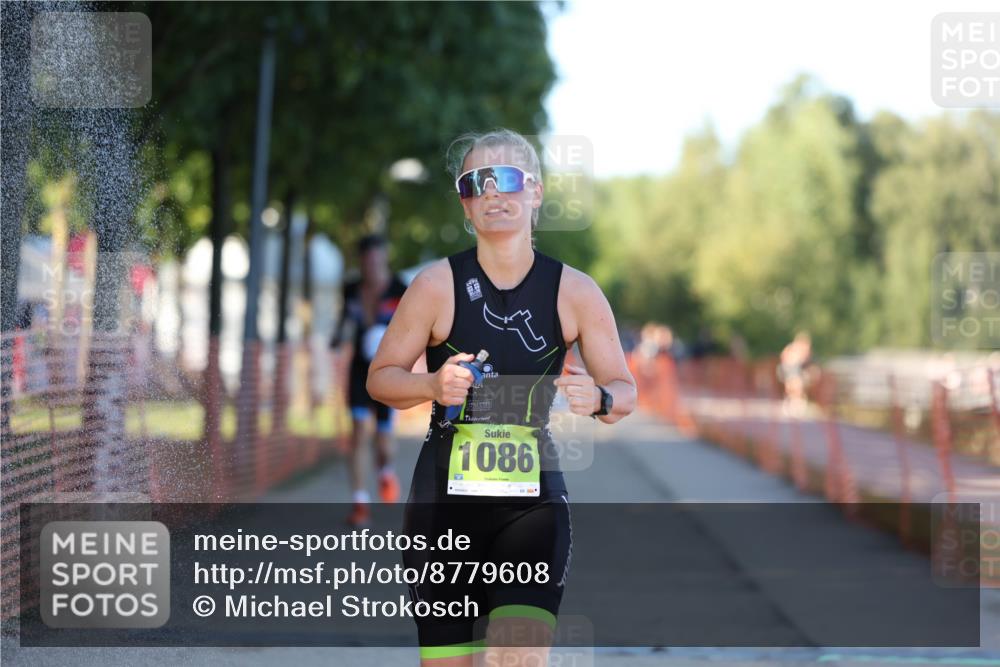 07.09.2025 - 19. Norderstedt Triathlon Michael Strokosch http://msf.ph/oto/8779608 07.09.2025 17:02:34 Laufen 878, 1086, 1417 meine-sportfotos.de