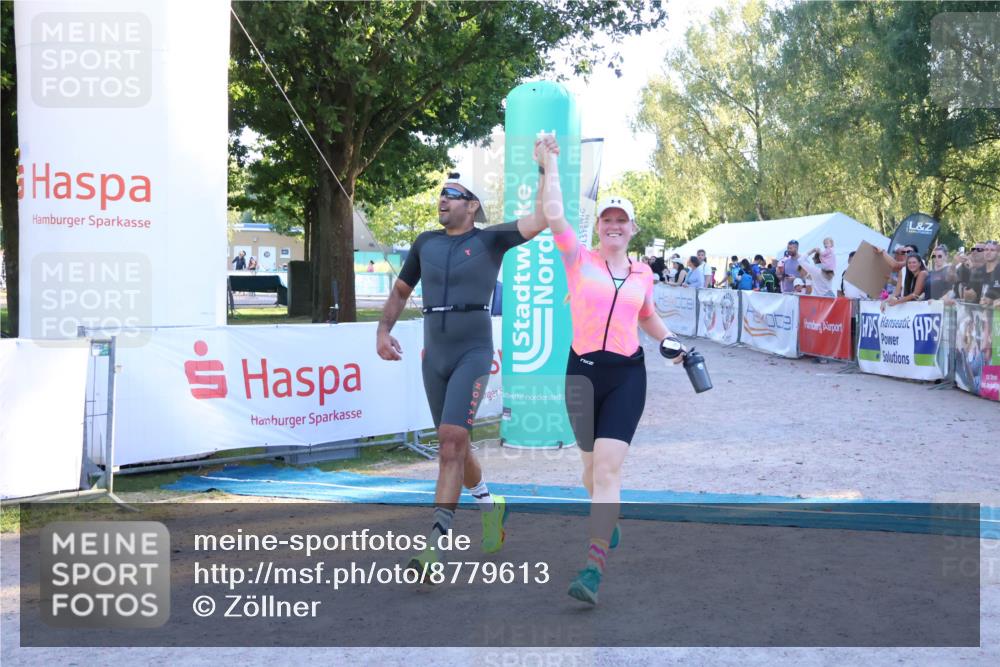07.09.2025 - 19. Norderstedt Triathlon Zöllner http://msf.ph/oto/8779613 07.09.2025 17:32:00 Ziel 914, 1400, 1442 meine-sportfotos.de
