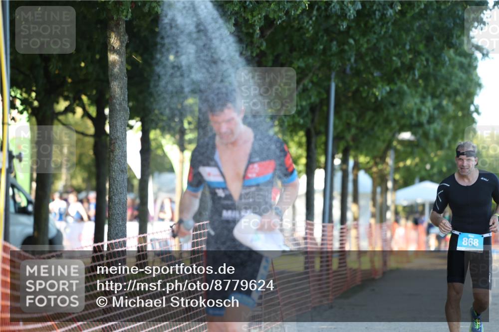 07.09.2025 - 19. Norderstedt Triathlon Michael Strokosch http://msf.ph/oto/8779624 07.09.2025 17:02:39 Laufen 1417 meine-sportfotos.de