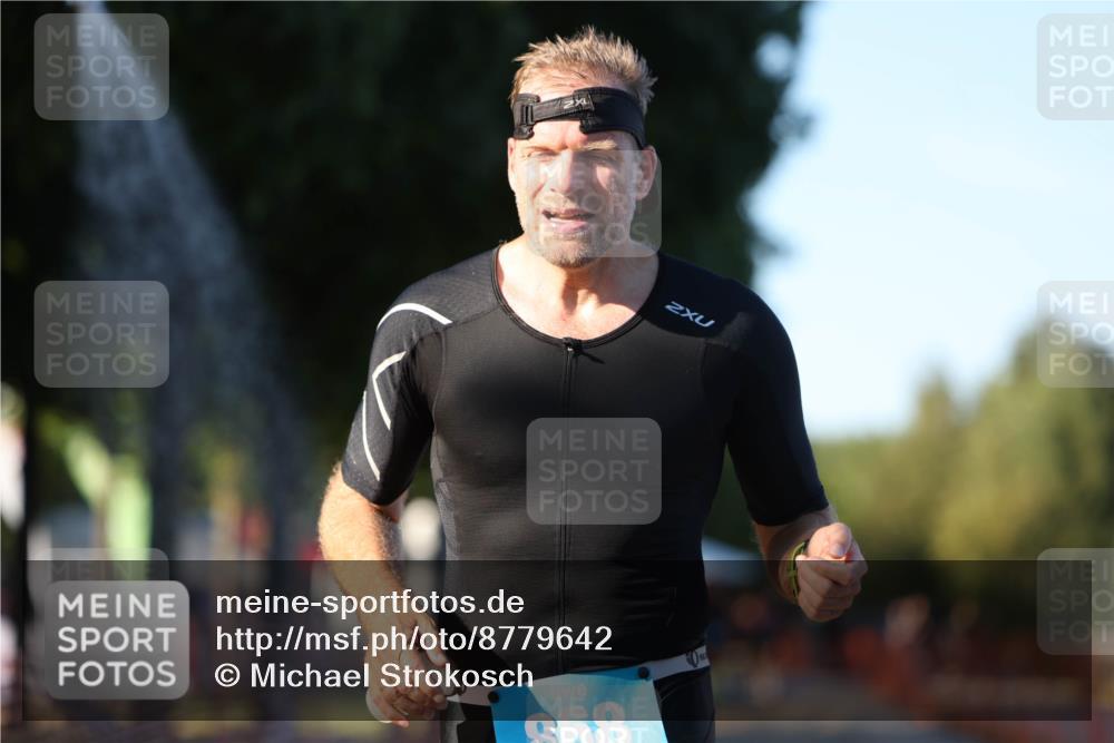 07.09.2025 - 19. Norderstedt Triathlon Michael Strokosch http://msf.ph/oto/8779642 07.09.2025 17:02:41 Laufen 1417 meine-sportfotos.de