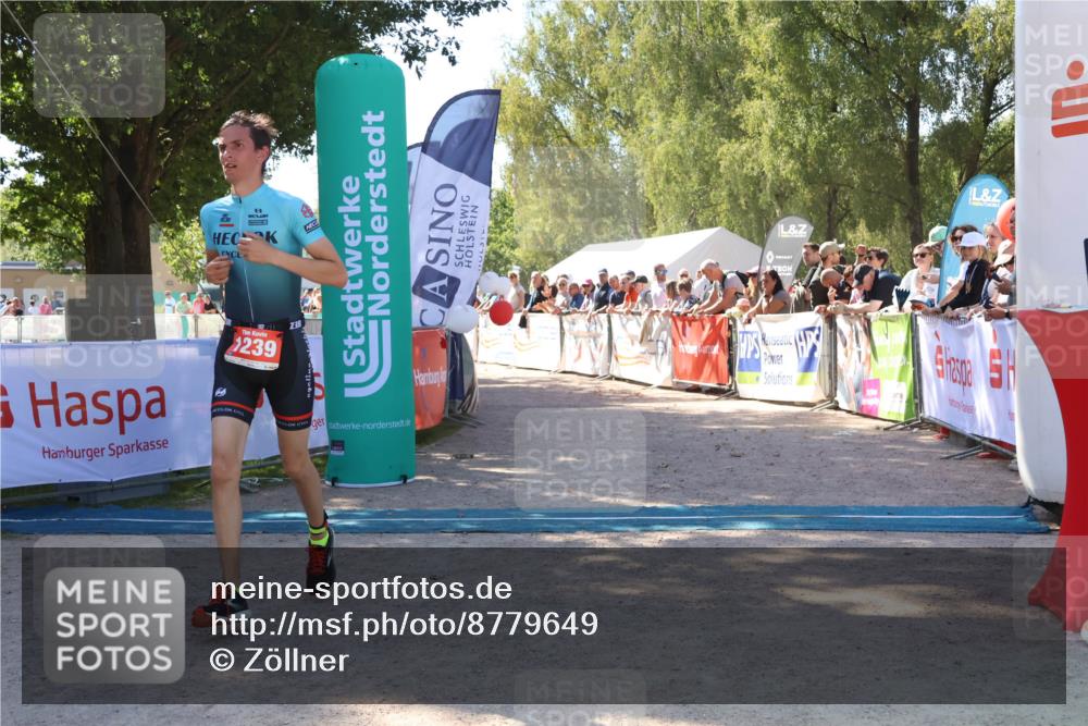 07.09.2025 - 19. Norderstedt Triathlon Zöllner http://msf.ph/oto/8779649 07.09.2025 12:40:19 Ziel 748, 763, 767, 778, 1239 meine-sportfotos.de