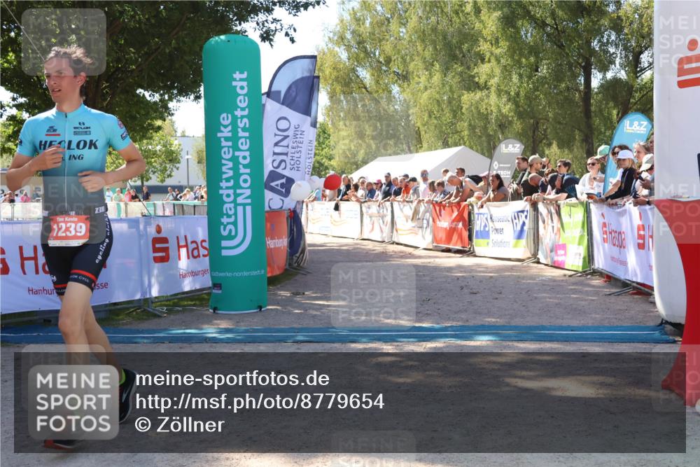 07.09.2025 - 19. Norderstedt Triathlon Zöllner http://msf.ph/oto/8779654 07.09.2025 12:40:20 Ziel 748, 763, 767, 778, 1239 meine-sportfotos.de