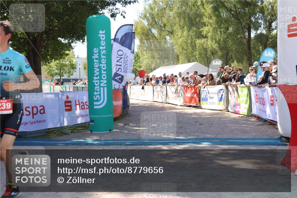 07.09.2025 - 19. Norderstedt Triathlon Zöllner http://msf.ph/oto/8779656 07.09.2025 12:40:20 Ziel 748, 763, 767, 778, 1239 meine-sportfotos.de
