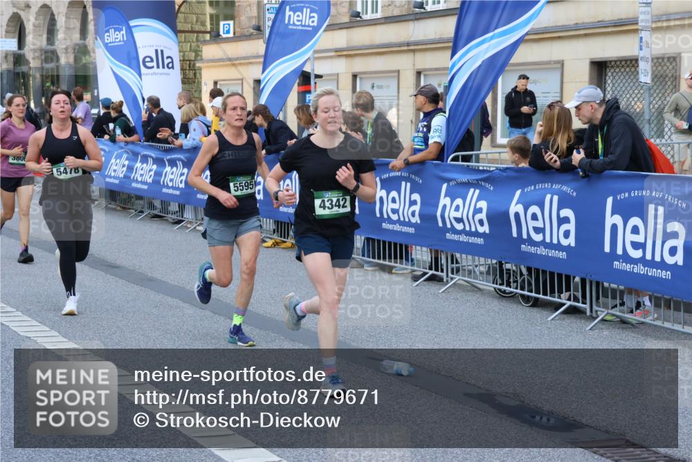 07.09.2025 - BARMER Alsterlauf Strokosch-Dieckow http://msf.ph/oto/8779671 07.09.2025 10:06:24 Ziel 2244, 2380, 2523, 2573, 2574, 2668, 2795, 3427, 3655, 3691, 3729, 3730, 3739, 3804, 3810, 3940, 3957, 3958, 4064, 4272, 4356, 4502, 4711, 4854, 5333, 5510, 5602, 5646, 5801, 6036, 6039, 6342, 8304, 8348 meine-sportfotos.de