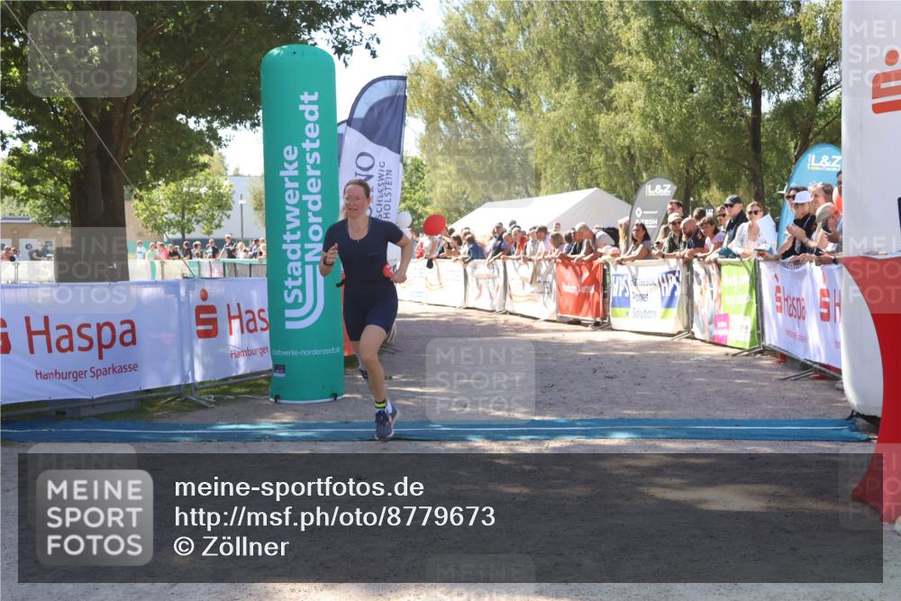 07.09.2025 - 19. Norderstedt Triathlon Zöllner http://msf.ph/oto/8779673 07.09.2025 12:40:38 Ziel 286 meine-sportfotos.de