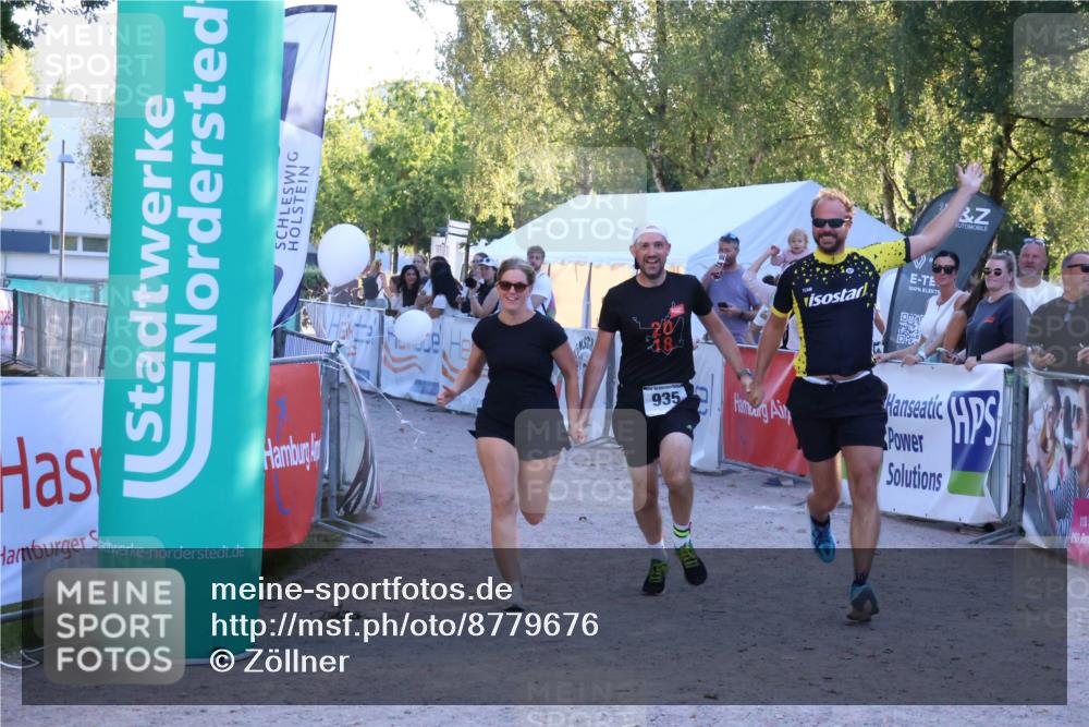 07.09.2025 - 19. Norderstedt Triathlon Zöllner http://msf.ph/oto/8779676 07.09.2025 17:32:26 Ziel 935 meine-sportfotos.de