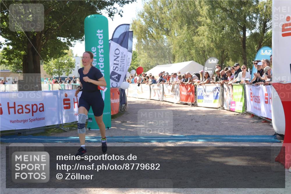 07.09.2025 - 19. Norderstedt Triathlon Zöllner http://msf.ph/oto/8779682 07.09.2025 12:40:39 Ziel 286 meine-sportfotos.de
