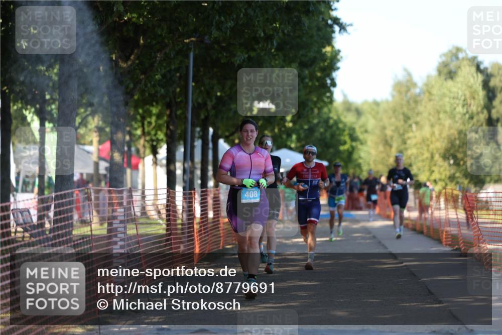 07.09.2025 - 19. Norderstedt Triathlon Michael Strokosch http://msf.ph/oto/8779691 07.09.2025 15:59:33 Laufen 408, 441, 472, 1496 meine-sportfotos.de