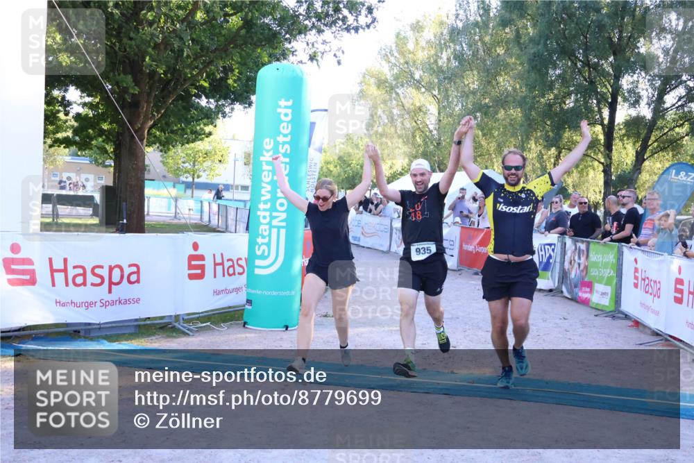 07.09.2025 - 19. Norderstedt Triathlon Zöllner http://msf.ph/oto/8779699 07.09.2025 17:32:27 Ziel 935 meine-sportfotos.de