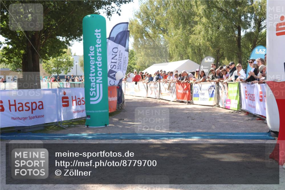 07.09.2025 - 19. Norderstedt Triathlon Zöllner http://msf.ph/oto/8779700 07.09.2025 12:40:40 Ziel 286 meine-sportfotos.de