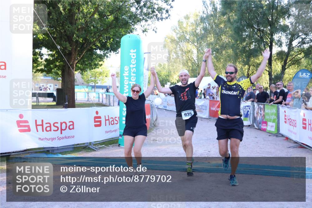 07.09.2025 - 19. Norderstedt Triathlon Zöllner http://msf.ph/oto/8779702 07.09.2025 17:32:28 Ziel 935 meine-sportfotos.de