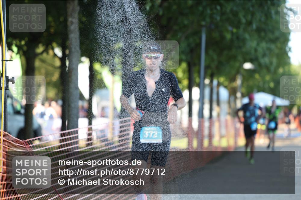 07.09.2025 - 19. Norderstedt Triathlon Michael Strokosch http://msf.ph/oto/8779712 07.09.2025 17:03:08 Laufen 362, 372, 409, 944 meine-sportfotos.de