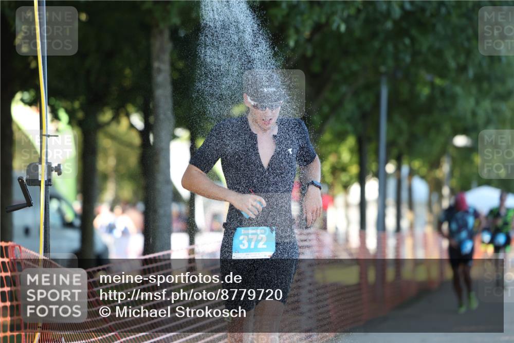 07.09.2025 - 19. Norderstedt Triathlon Michael Strokosch http://msf.ph/oto/8779720 07.09.2025 17:03:09 Laufen 362, 372, 409, 915, 944 meine-sportfotos.de