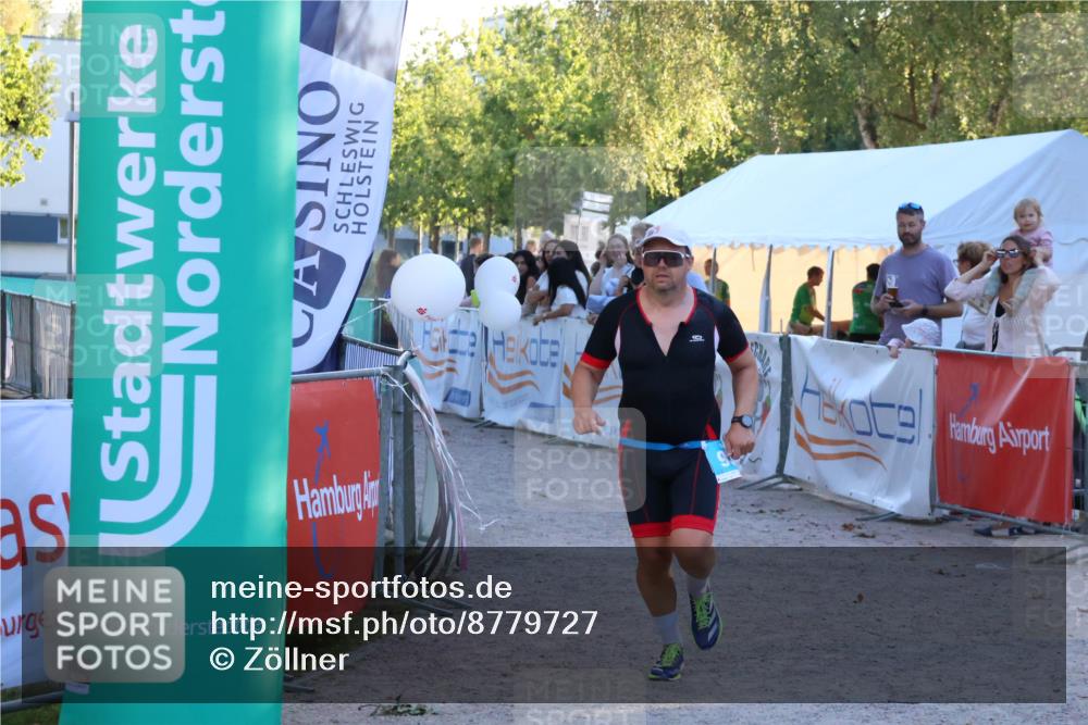 07.09.2025 - 19. Norderstedt Triathlon Zöllner http://msf.ph/oto/8779727 07.09.2025 17:33:02 Ziel 931 meine-sportfotos.de