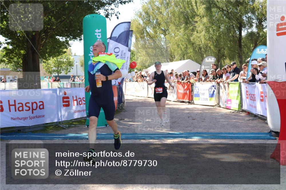 07.09.2025 - 19. Norderstedt Triathlon Zöllner http://msf.ph/oto/8779730 07.09.2025 12:41:02 Ziel 170, 1288 meine-sportfotos.de