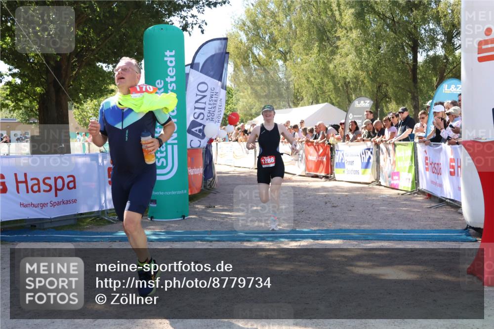 07.09.2025 - 19. Norderstedt Triathlon Zöllner http://msf.ph/oto/8779734 07.09.2025 12:41:02 Ziel 170, 1288 meine-sportfotos.de