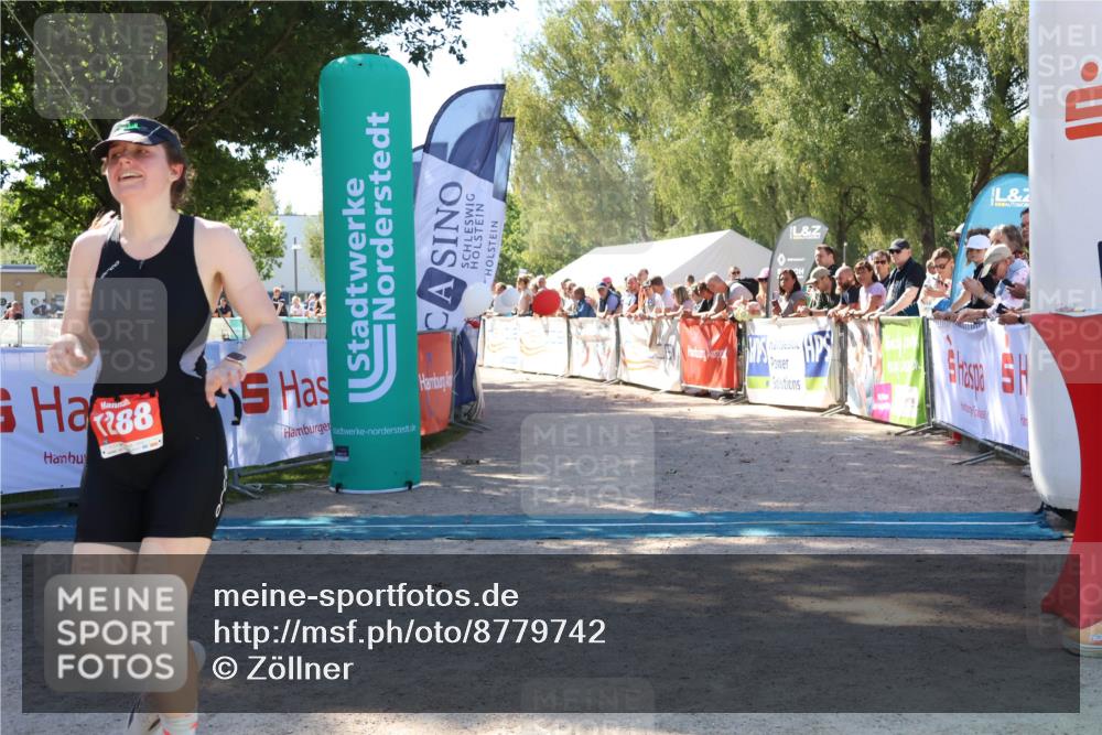07.09.2025 - 19. Norderstedt Triathlon Zöllner http://msf.ph/oto/8779742 07.09.2025 12:41:03 Ziel 170, 1288 meine-sportfotos.de