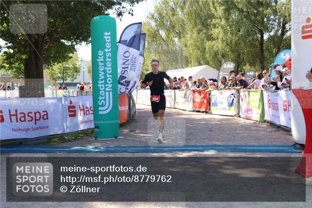 07.09.2025 - 19. Norderstedt Triathlon Zöllner http://msf.ph/oto/8779762 07.09.2025 12:41:56 Ziel 164 meine-sportfotos.de
