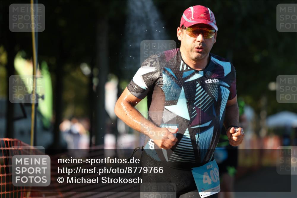 07.09.2025 - 19. Norderstedt Triathlon Michael Strokosch http://msf.ph/oto/8779766 07.09.2025 17:03:16 Laufen 409, 915, 944 meine-sportfotos.de