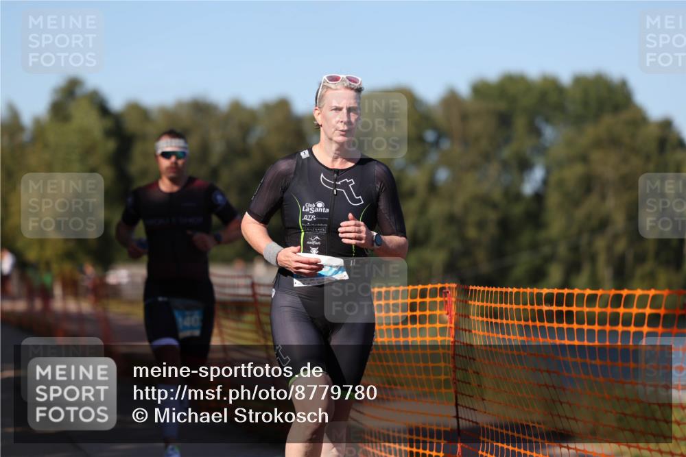 07.09.2025 - 19. Norderstedt Triathlon Michael Strokosch http://msf.ph/oto/8779780 07.09.2025 15:59:44 Laufen 441, 1403, 1450 meine-sportfotos.de