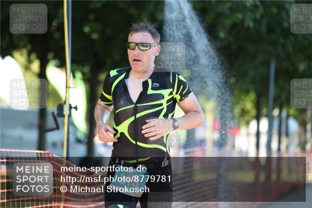 07.09.2025 - 19. Norderstedt Triathlon Michael Strokosch http://msf.ph/oto/8779781 07.09.2025 17:03:18 Laufen 409, 915, 944 meine-sportfotos.de